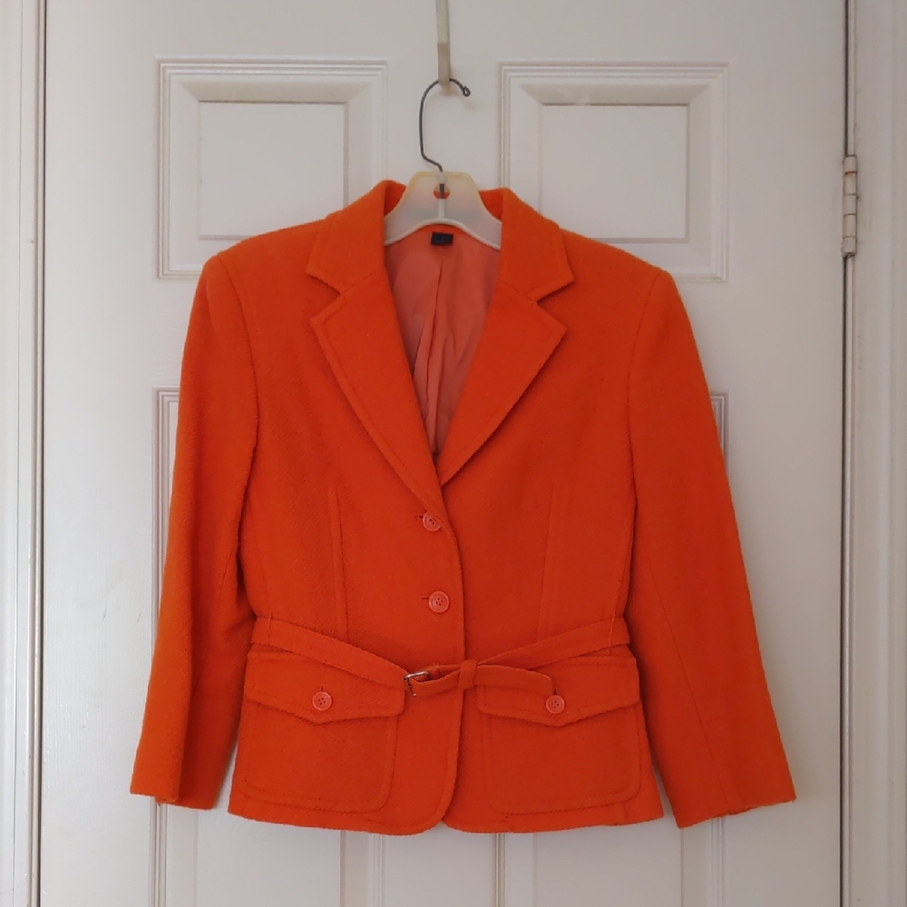 NWOT. Express Design Studio Wool Blended Orange Blazer with Belt and Full Lining